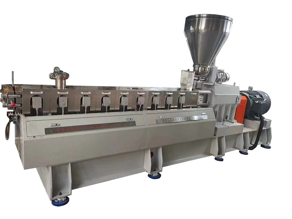 چین میں پلاسٹک پروفائل پروڈکشن لائن مینوفیکچرر